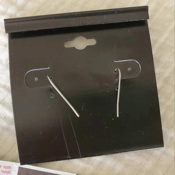 New Kids On The Block Memorabilia Lot with Tickets, Pin, VIP Pass, Earrings - Picture 13 of 15